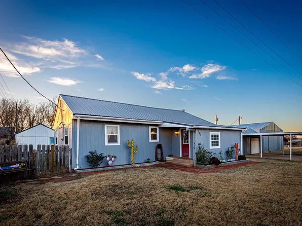 161 SW 4th St, Faxon, OK 73540