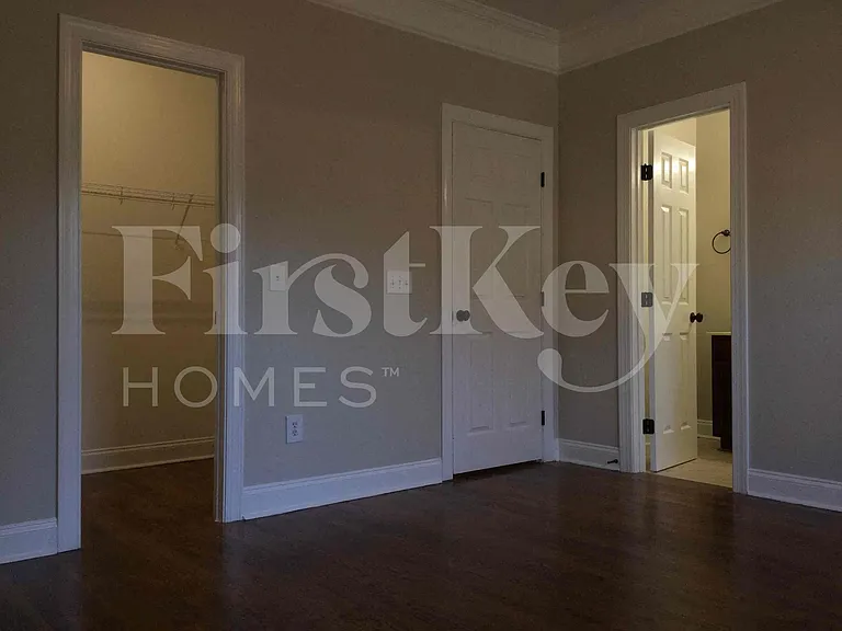 457 Riverglen Dr NW — Photo 10