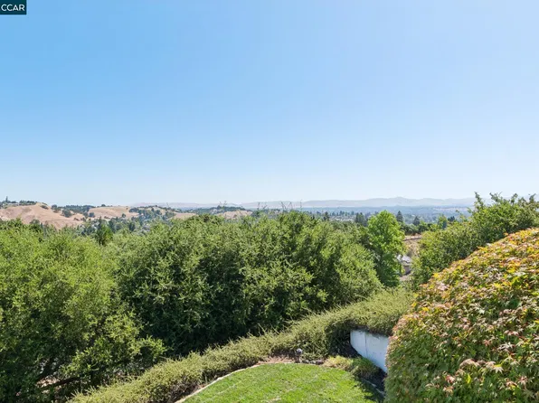 905 Dana Highlands Ct, Lafayette, CA 94549