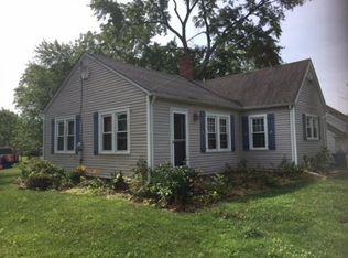 802 College Ave, Newton, IL 62448
