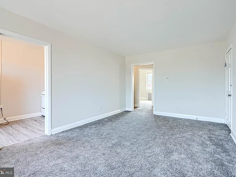 5626 Midwood Ave #2 — Photo 13