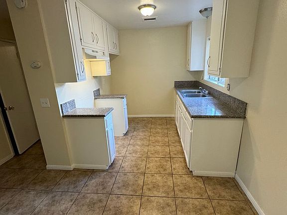 2nd image of 43275 Hacienda St APT B