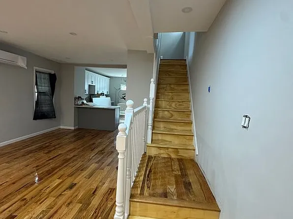115-30 116th St, Jamaica, NY 11420
