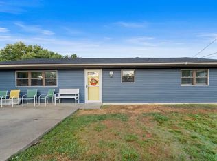 1413 Bryan Dr, Raceland, KY 41169