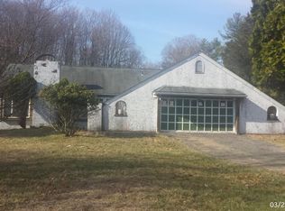 335 Frutchey Dr, East Stroudsburg, PA 18302