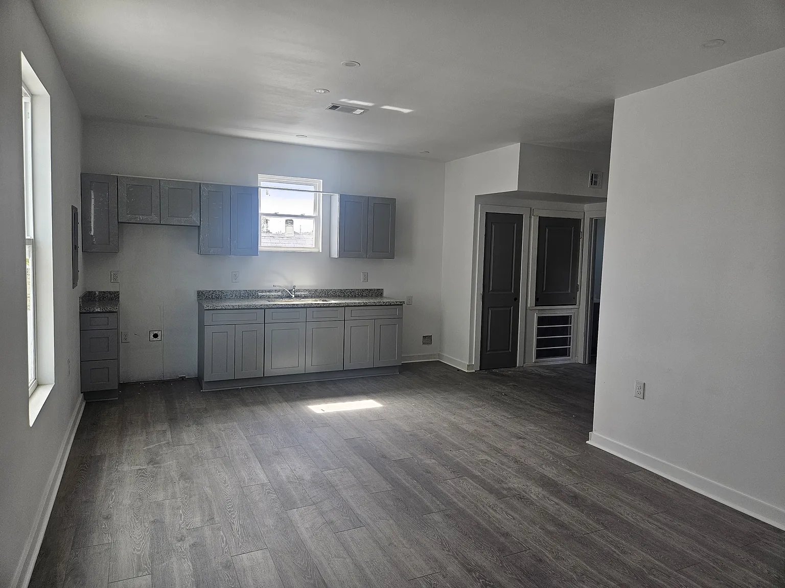 1321 South Rampart Street - 201 — Photo 3