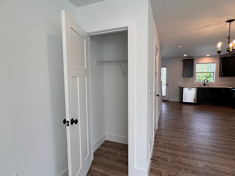 19 Burk Ct — Photo 9
