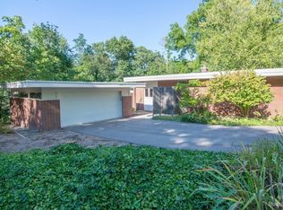2601 Heather Way, Ann Arbor, MI