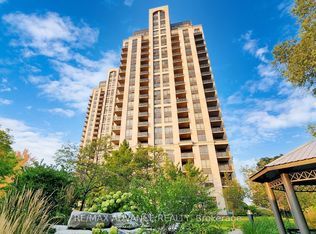 133 Wynford Dr #1803-C13, Toronto, ON M3C 0J5