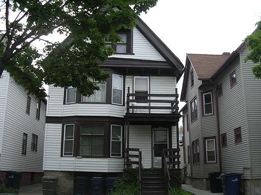 1st image of 1659 N Arlington Pl APT 2