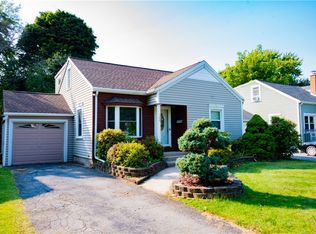 189 Newton Rd, Rochester, NY 14626