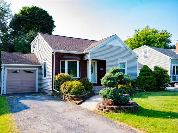 189 Newton Rd, Rochester, NY 14626