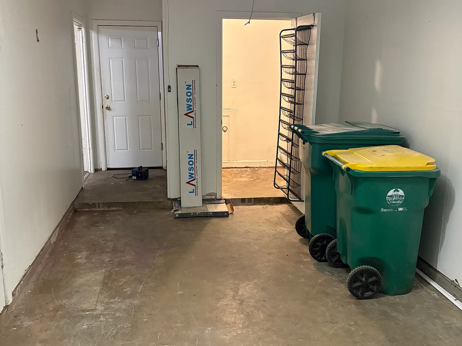 3 bed, 1021 sqft, $1,200 — Photo 4