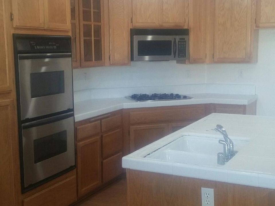 1st image of 12653 Shorewood Ln
