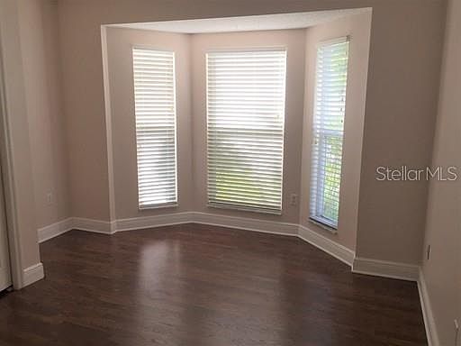 4th image of 12807 Waterhaven Cir