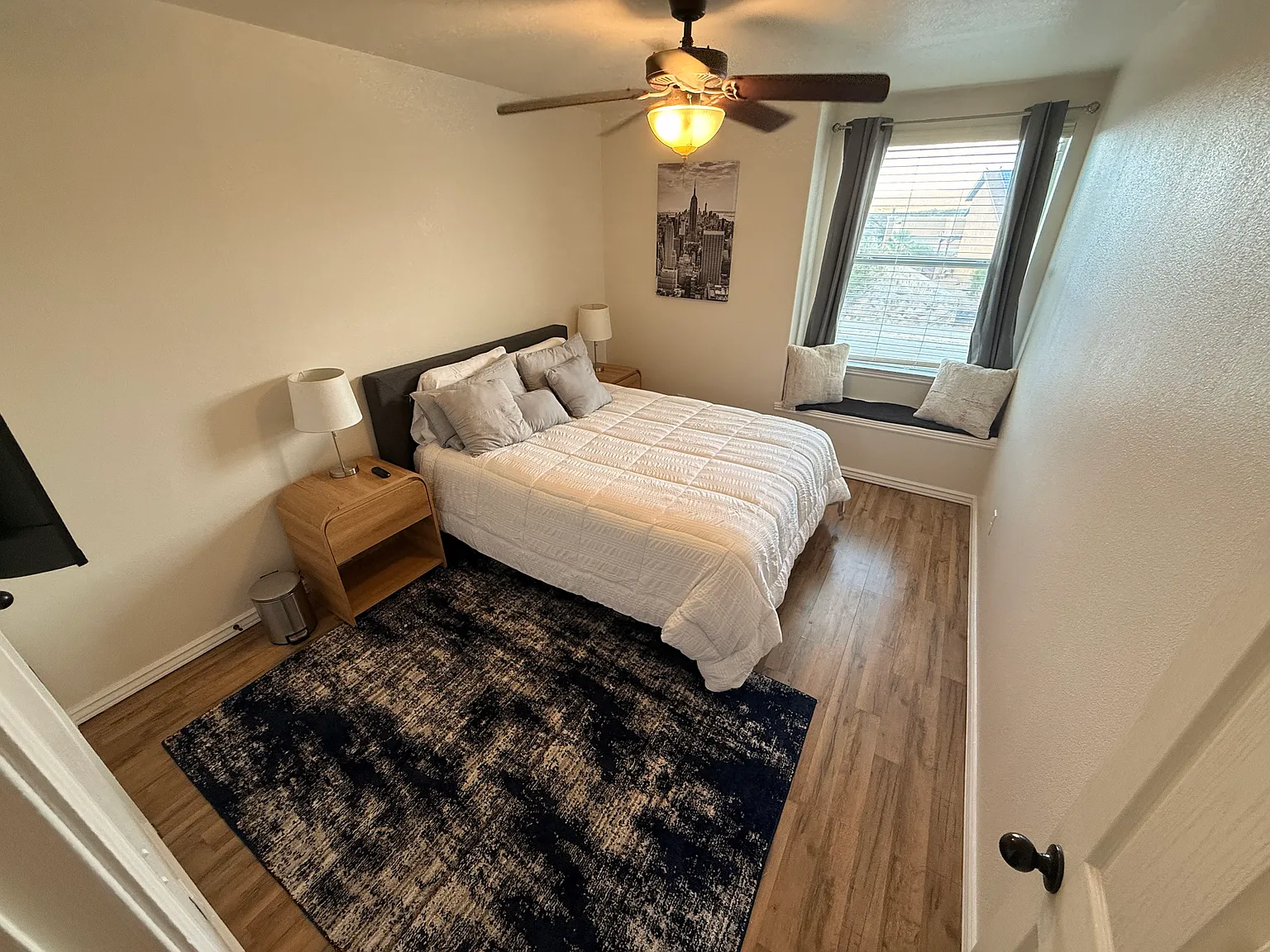 4 bed, 1970 sqft, $1,100 — Photo 3