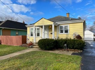 133 S Washington St, Lockport, IL 60441