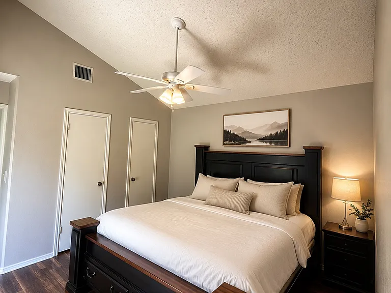 4102 Hunters Sun Dr — Photo 10