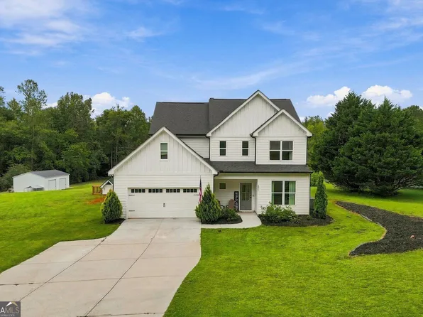 201 Strickland Dr, Dawsonville, GA 30534