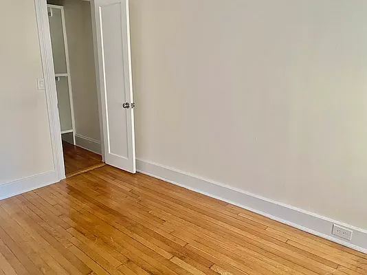 Rented by Waverly Realty Associates | media 6