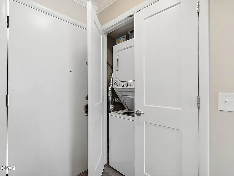 1 bed, 900 sqft, $2,900 — Photo 4