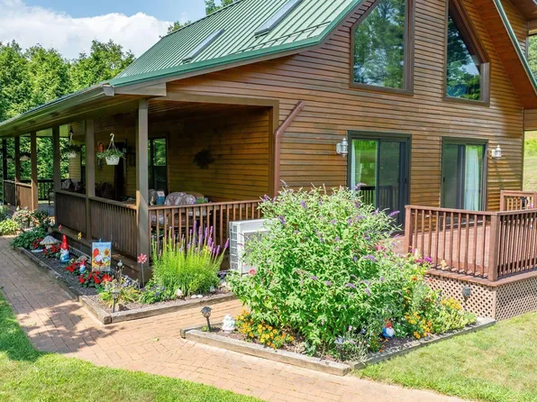 312A Thomas Rd, Bloomsburg, PA 17815