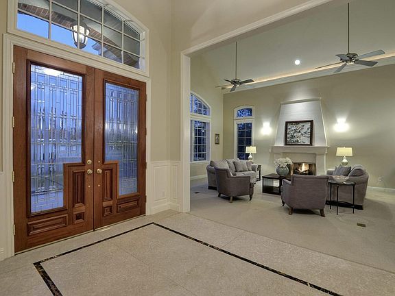 5th image of 7195 Eagle Crest Ct