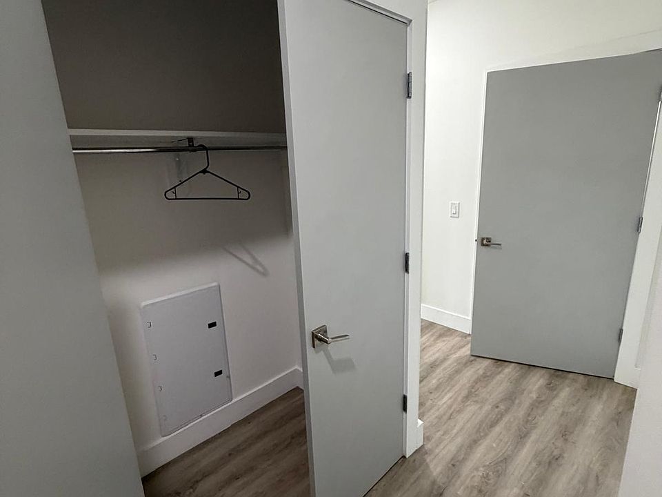 1st image of 1125 Stuyvesant Ave