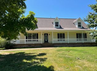 305 Lawrence Ave APT A, Chapel Hill, TN 37034