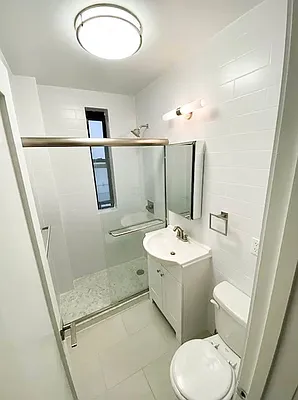 Rented by MAPT Residential LLC | media 12