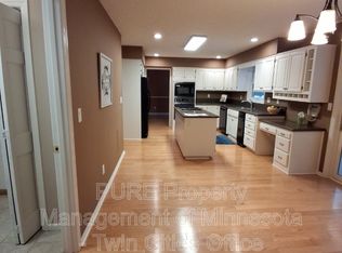 1509 Tamberwood Trl, Woodbury, MN 55125