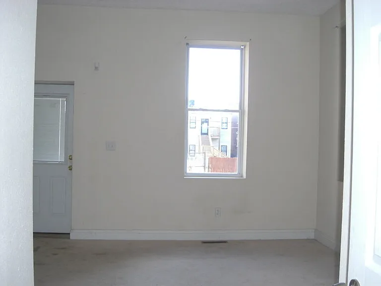 3414 California Ave — Photo 11