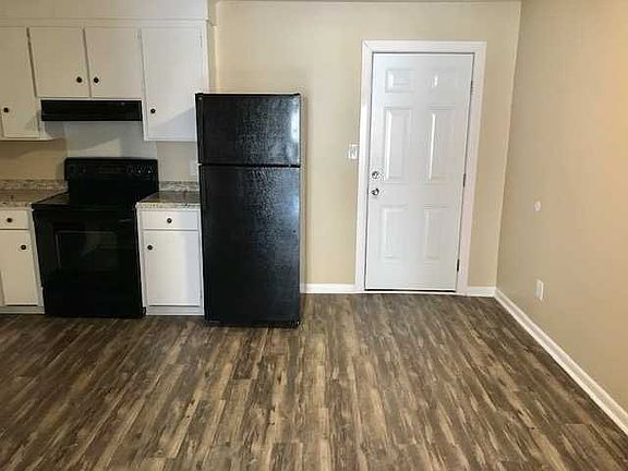 5th image of 312 E J St APT 6