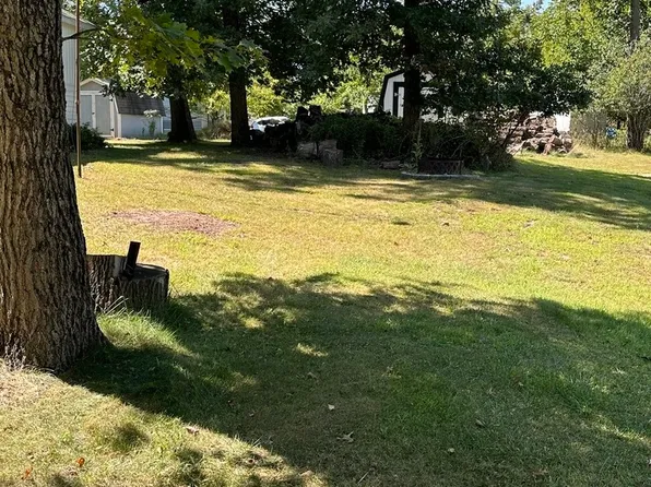 9-50 Woodhaven Lakes, Sublette, IL 61367