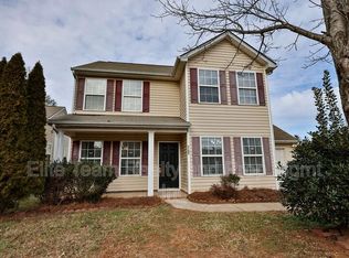 7109 Angela Marie Ct, Charlotte, NC 28215