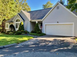17 Stratton Forest Way #17, Simsbury, CT 06070