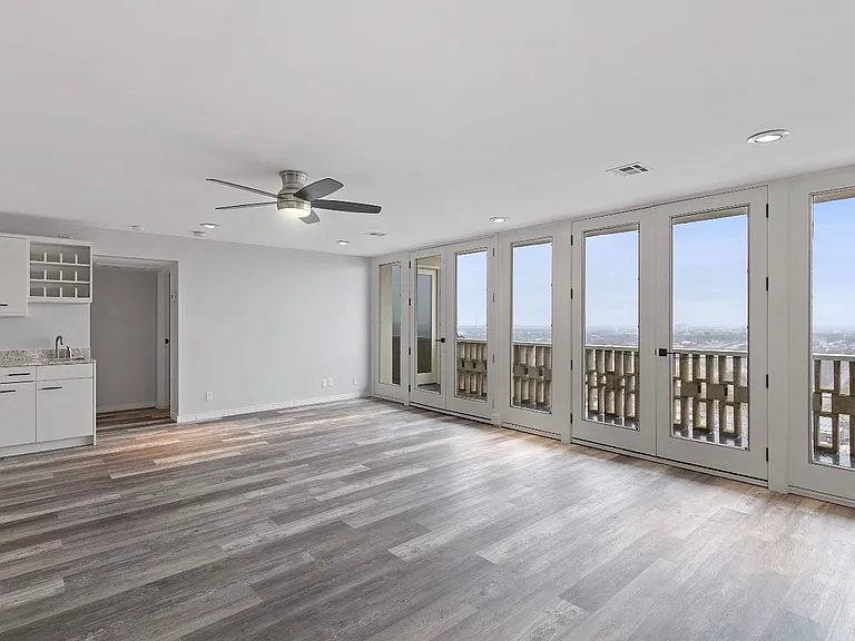 1502 S Boulder Ave #23D — Photo 2