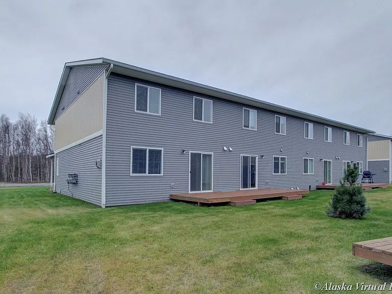 1600-1650 E Kinzi Cir — Photo 21
