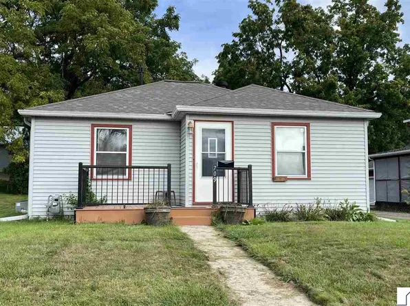 709 11th Ave N, Saint James, MN 56081