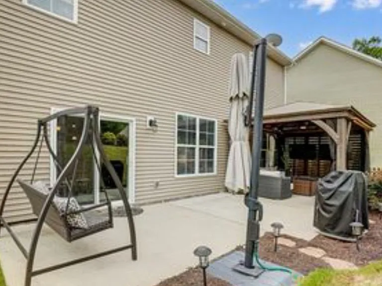 1476 Overlea Pl NW — Photo 21