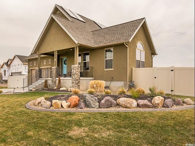 1st image of 2577 Beagley Cir