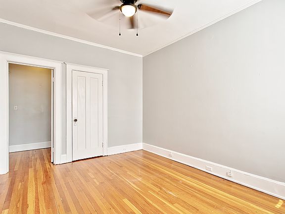 4th image of 2700 Observatory Ave APT 3