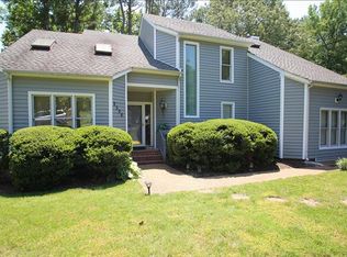 2506 Llama Ln, North Chesterfield, VA 23236