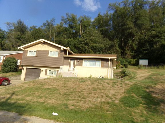 3rd image of 805 5th St
