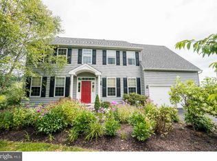 932 Marshall Dr, Pottstown, PA 19465