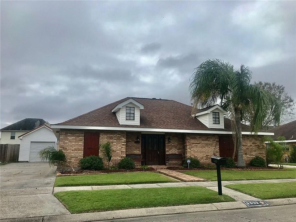 1st image of 2532 Jarrot Dr