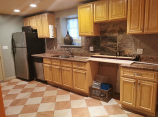 19637 49th Ave, Fresh Meadows, NY 11365