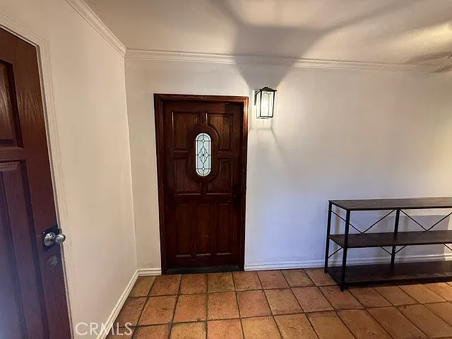 9031 Phyllis Ave #1 — Photo 10