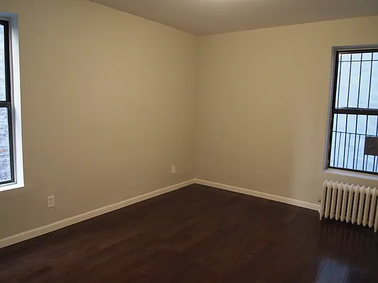 Rented by Bohemia Realty Group | media 36