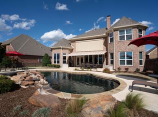 708 Waterwood Dr, Norman, OK 73072